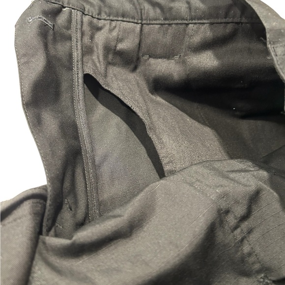 Women’s Propper Tactical Cargo Pants in Black - Picture 6 of 9